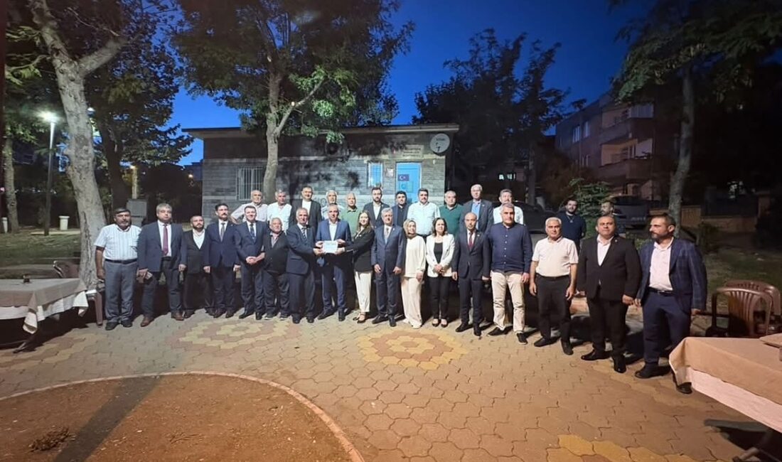 Milliyetçi Hareket Partisi (MHP) Kahramanmaraş Milletvekili Zuhal Karakoç, MYK üyeleri,