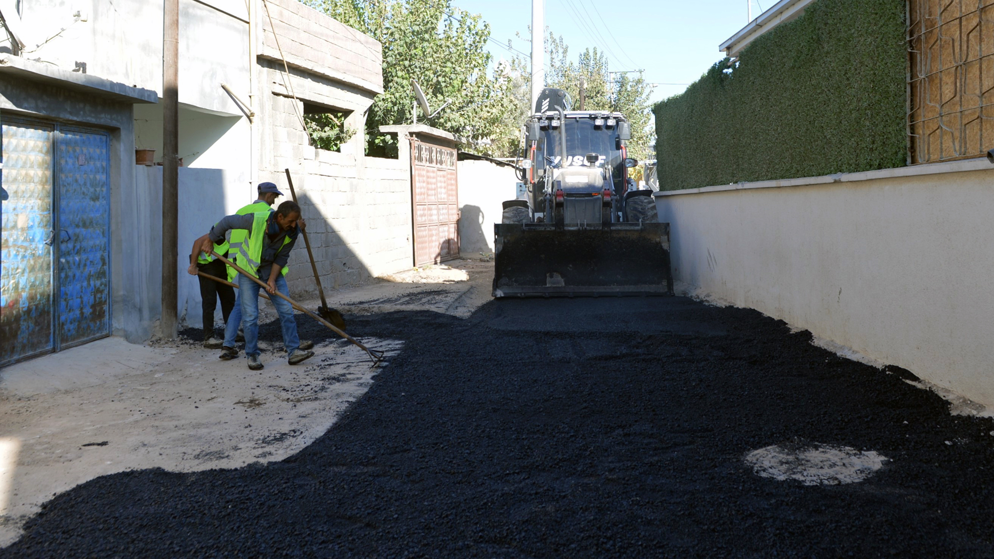 Kahramanmaraş’ta Asfalt Mesaisi Hız Kesmeden Sürüyor! 1 Asfalt Tamiri 3