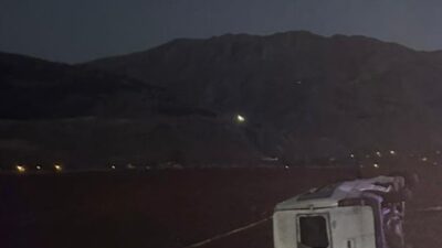 Kahramanmaraş’ın Göksun ilçesinde işçileri taşıyan servis minibüsünün devrilmesi sonucu 2