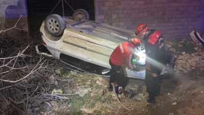 Kahramanmaraş'ta otomobilin takla attığı trafik kazasında 4 kişi yaralandı.