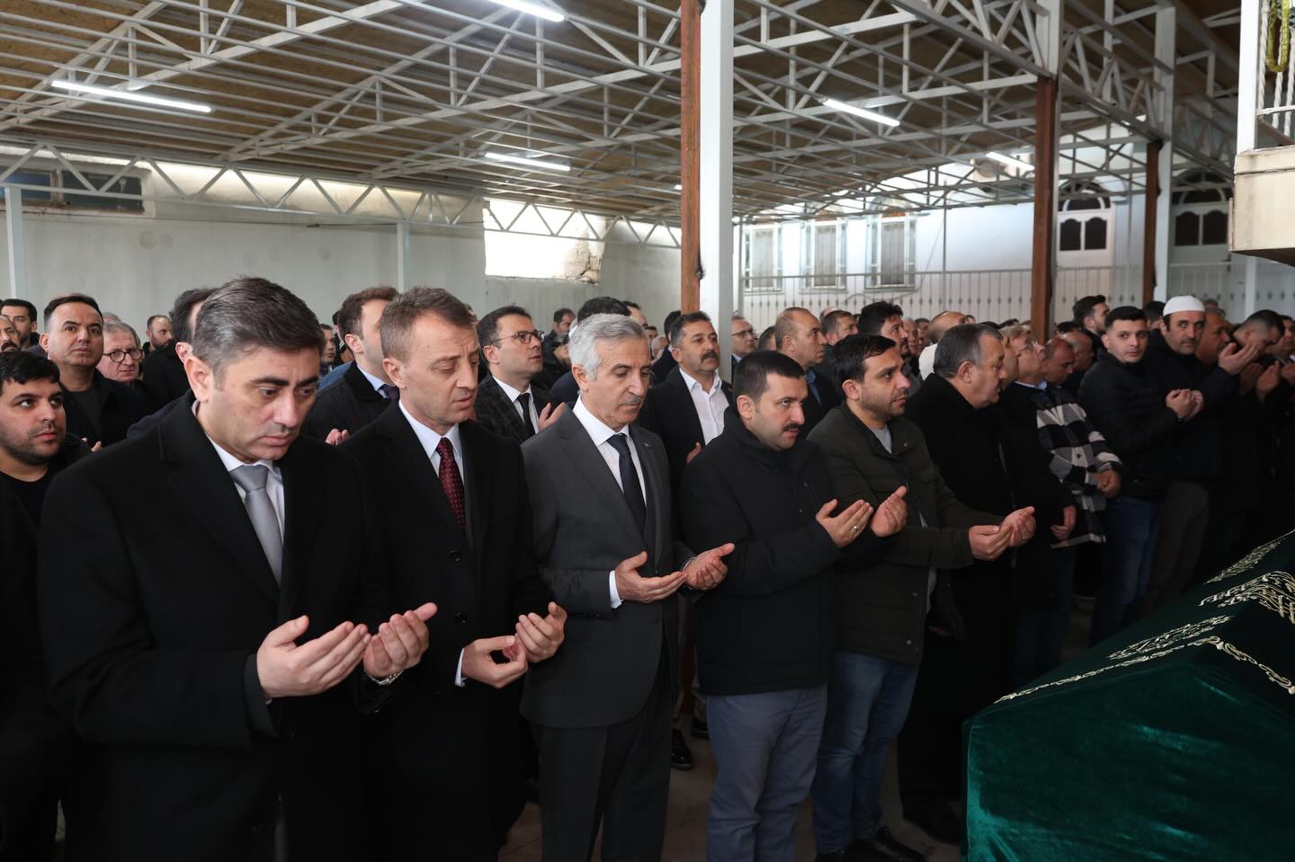 Kahramanmaraşlı Kaymakam Mahmut Sami Yılmaz’ın Babası Vefat Etti! 1 642106477 17867345748569096 476320129075065606 n