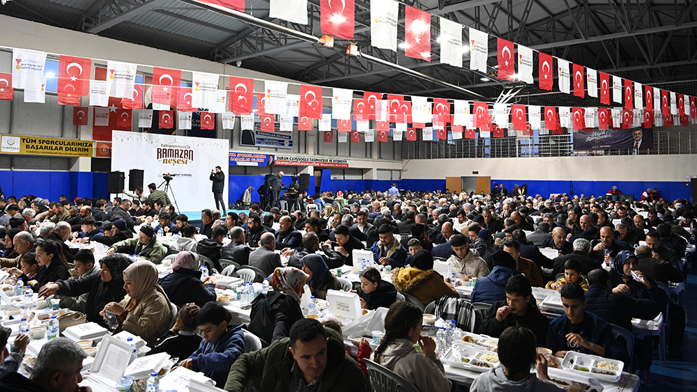 Büyükşehir Belediyesinin düzenlediği “İlçemde İftar Var” programının bu yılki ilk