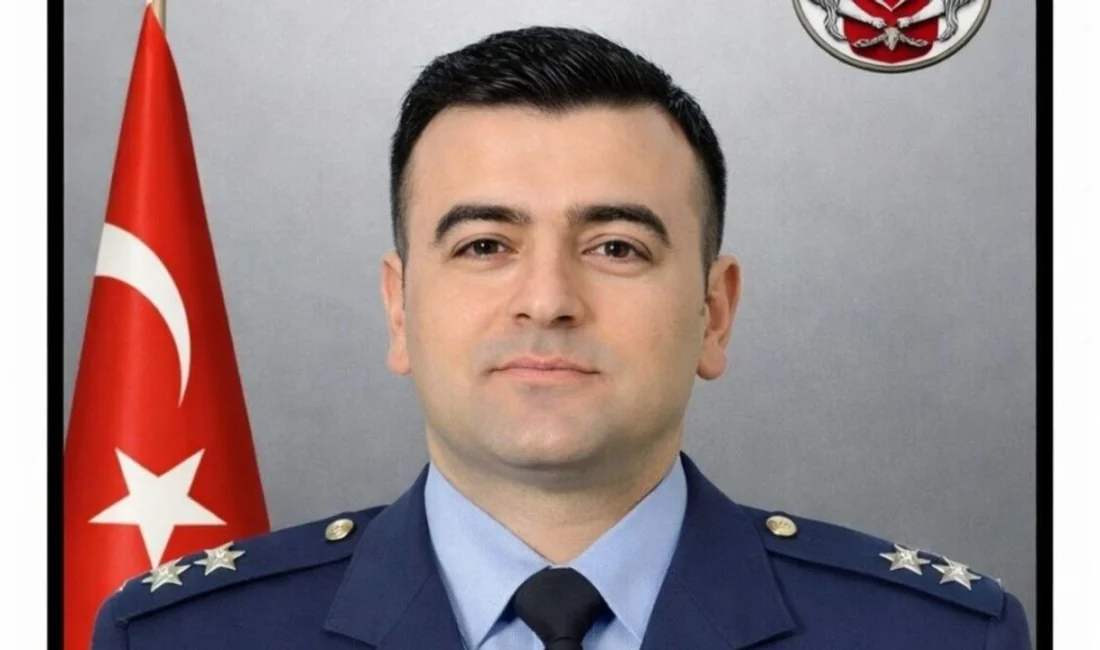 Balıkesir'de görev uçuşu sırasında F-16 savaş uçağının kaza kırıma uğraması