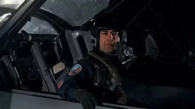 Balıkesir'de gerçekleştirilen gece uçuşu sırasında F-16 savaş uçağının düşmesi sonucu