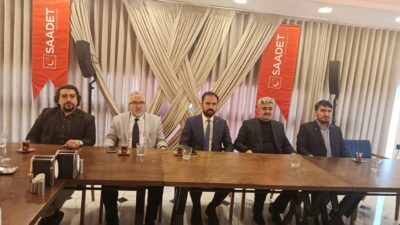 Saadet Partisi Kahramanmaraş teşkilatı, basın mensuplarıyla düzenlenen toplantıda bir araya