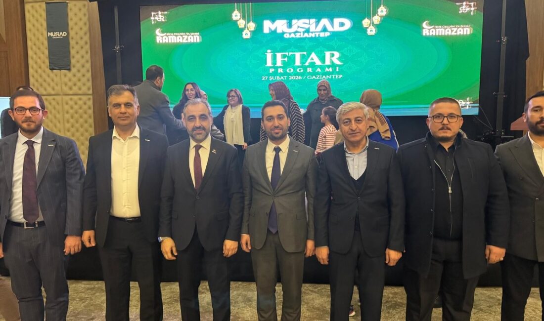 MÜSİAD Gaziantep Şubesi tarafından düzenlenen iftar programı, iş dünyasının temsilcilerini