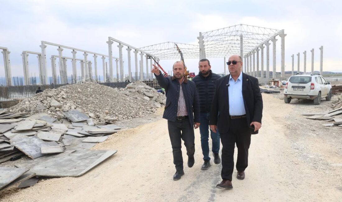 Kahramanmaraş Dulkadiroğlu Belediye Başkanı Mehmet Akpınar, ilçeye kazandırılacak önemli yatırımlardan