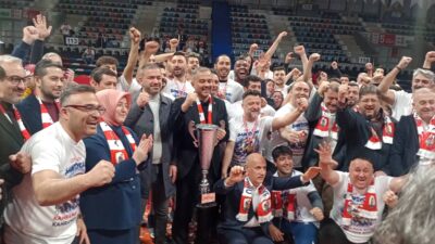 Türkiye Voleybol Federasyonu Erkekler 1. Ligi’nde sezonu zirvede tamamlayan Onikişubat