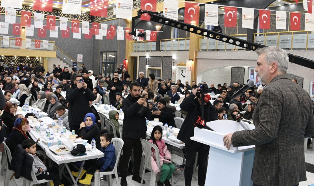 Büyükşehir Belediyesi tarafından düzenlenen İlçemde İftar Var etkinlikleri Afşin ile