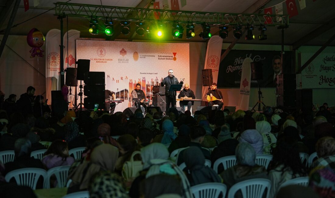 Büyükşehir Belediyesi Ramazan Sokağı’ndatasavvuf müziğinin sevilen isimlerinden Mustafa Cihat sahne