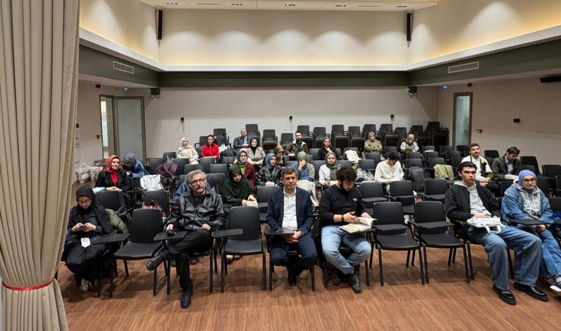 Büyükşehir Belediyesi tarafından düzenlenen Yazarlık Akademisi’nin ikincisinde birbirinden değerli isimler