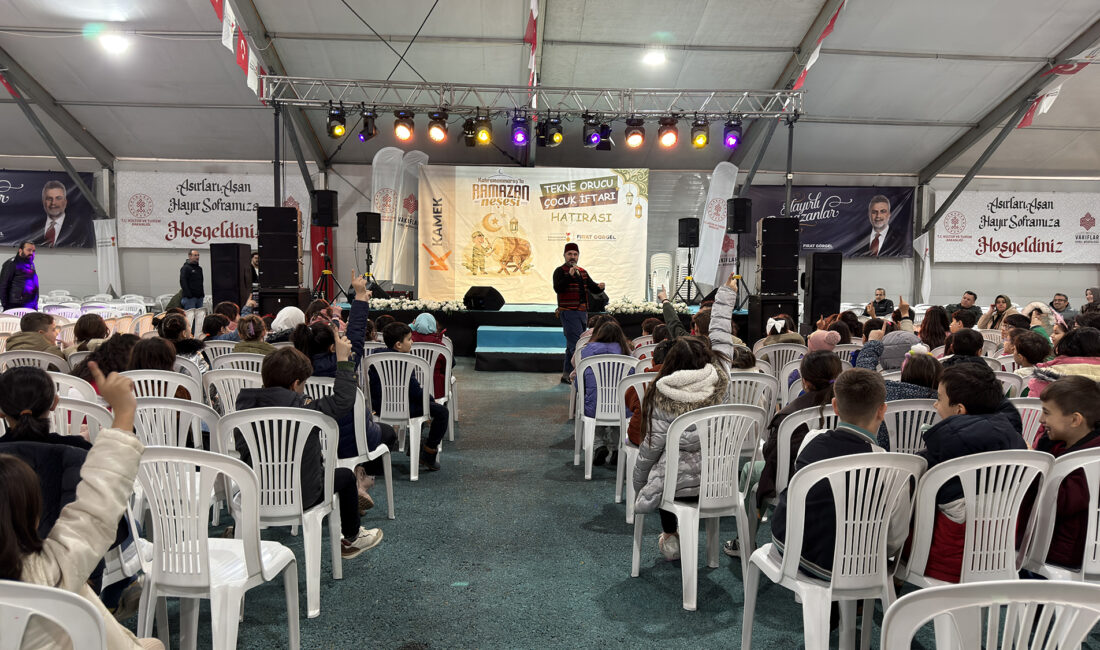 Büyükşehir Belediyesinin Ramazan ayında çocuklara yönelik düzenlediği tekne orucu etkinliği