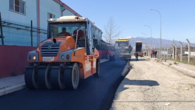 Büyükşehir Belediyesi, şehir merkezinde altyapı çalışmalarının tamamlandığı noktalarda sürüş konfor