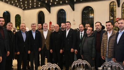 Yetim ve Özel Gereksinimli Vatandaşlarla İftar Programında konuşan Başkan Fırat