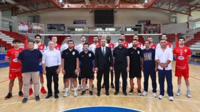 Kahramanmaraş voleybolunda bir ilk yaşandı. Erkekler Voleybol 1. Lig ekiplerinden