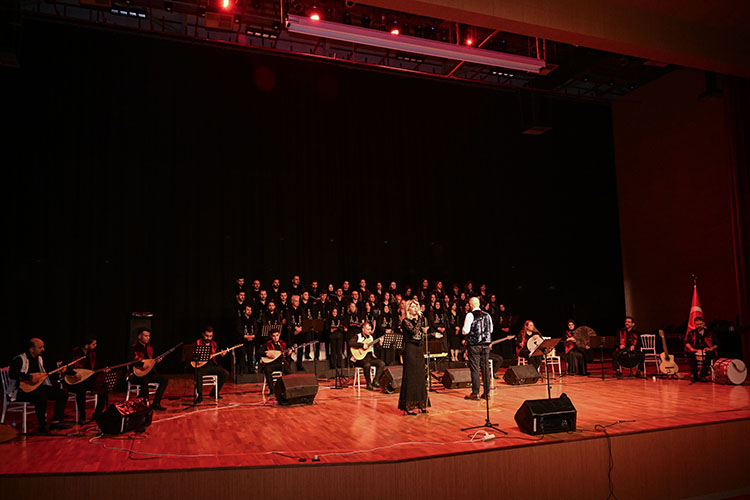 Kahramanmaraş Sütçü İmam Üniversitesi Güzel Sanatlar Fakültesi tarafından düzenlenen VI.