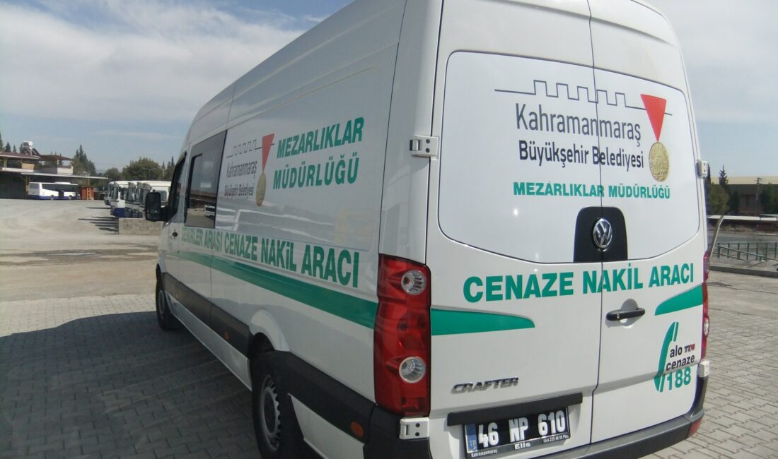 Kahramanmaraş'ın Elbistan ilçesinde bir taş ocağında yapılan aramada, toprağa gömülü