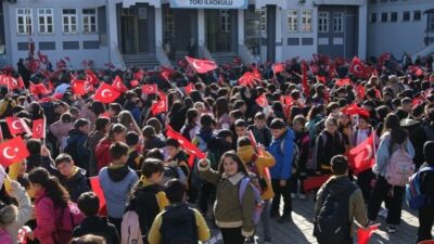 15 Nisan'da bir okula düzenlenen silahlı saldırıda yaşamını yitiren öğretmen