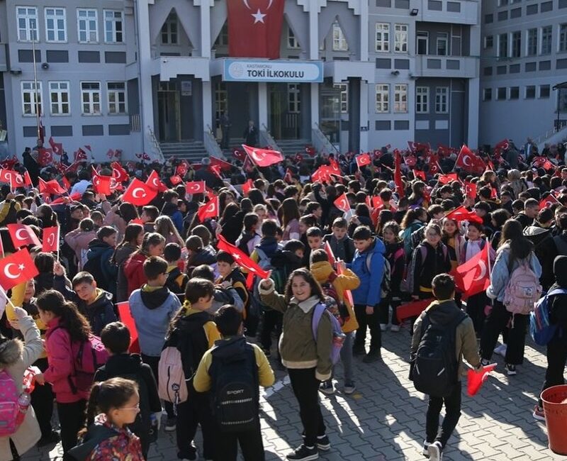 15 Nisan'da bir okula düzenlenen silahlı saldırıda yaşamını yitiren öğretmen