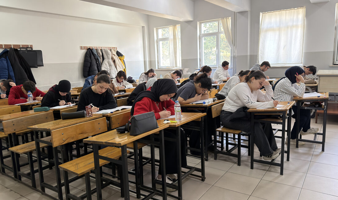 


Büyükşehir Belediyesinin üniversite ve kamu personeli olma hayali kuran gençlere