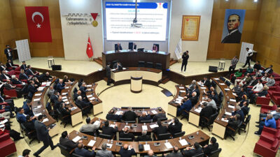 Büyükşehir Belediyesinde Nisan ayı Olağan Meclis Toplantısı gerçekleştirildi. Toplantıda gündem