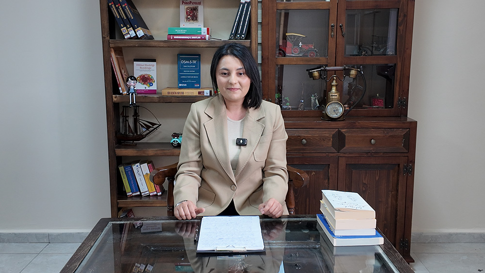 Büyükşehir Belediyesinde görevli psikolojik danışman Nagihan Demirel, geçtiğimiz günlerde yaşanan