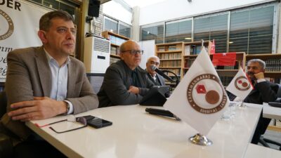 Büyükşehir Belediyesinin 62’nci Kütüphane Haftası etkinliklerinde eğitimci yazar Duran Boz,