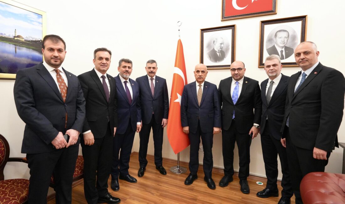 Kahramanmaraş Büyükşehir Belediye Başkanı Fırat Görgel, bir dizi ziyaret ve