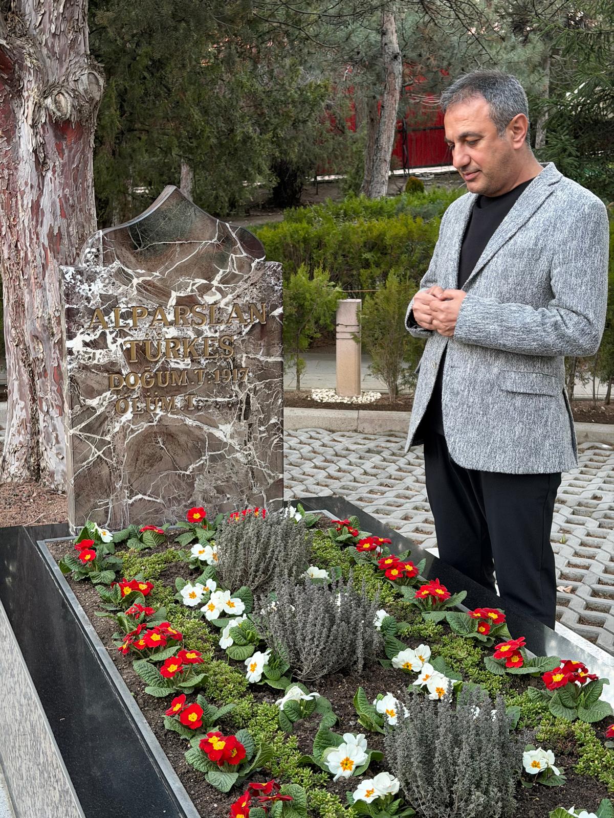 b1476205 0c9e 47d9 a192 8ffb14d3c330