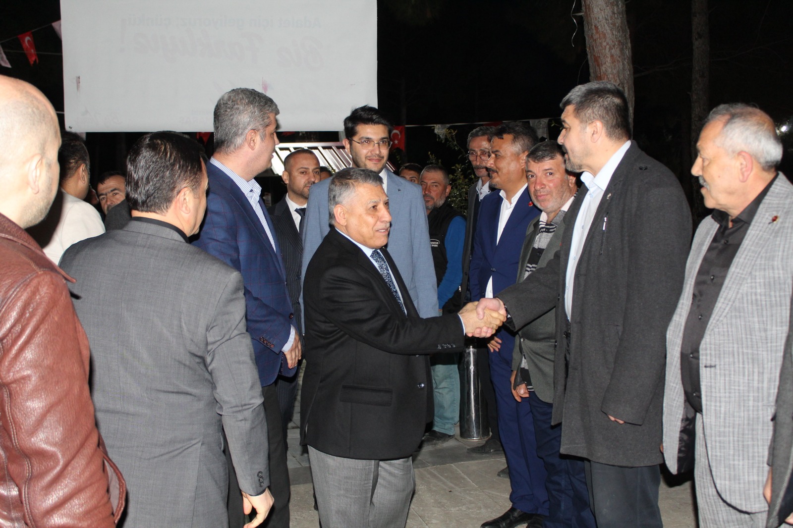 Kahramanmaraş’ta "İş Başa Düştü": Yeniden Refah’tan Gövde Gösterisi! 1 f9c0d53f a968 49d2 8b07 5ebeb292fd58