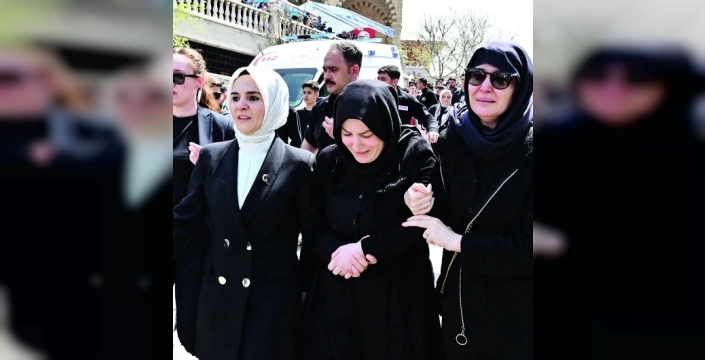 Aile ve Sosyal Hizmetler Bakanı Mahinur Özdemir Göktaş, Kahramanmaraş'taki okul