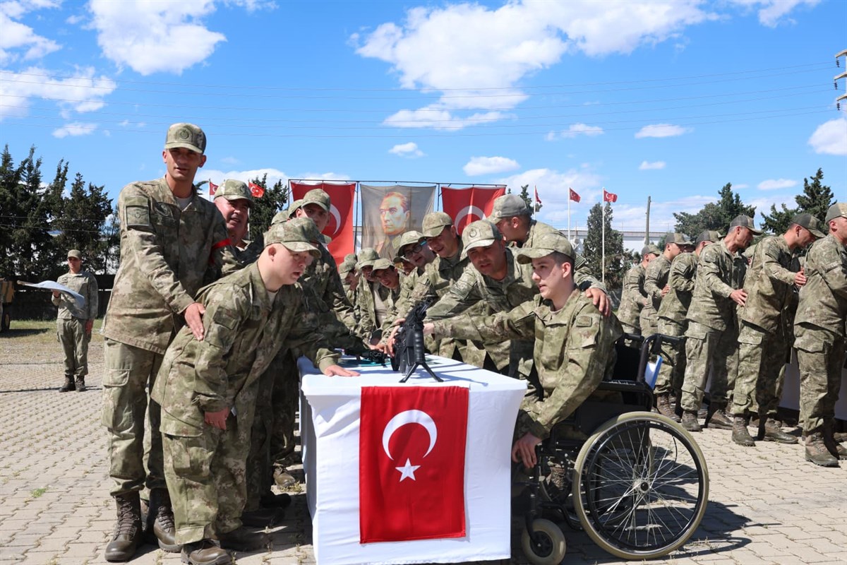 Kahramanmaraş’ta Askerlik Gururu: Aileler Duygusal Anlar Yaşadı 1 10 2