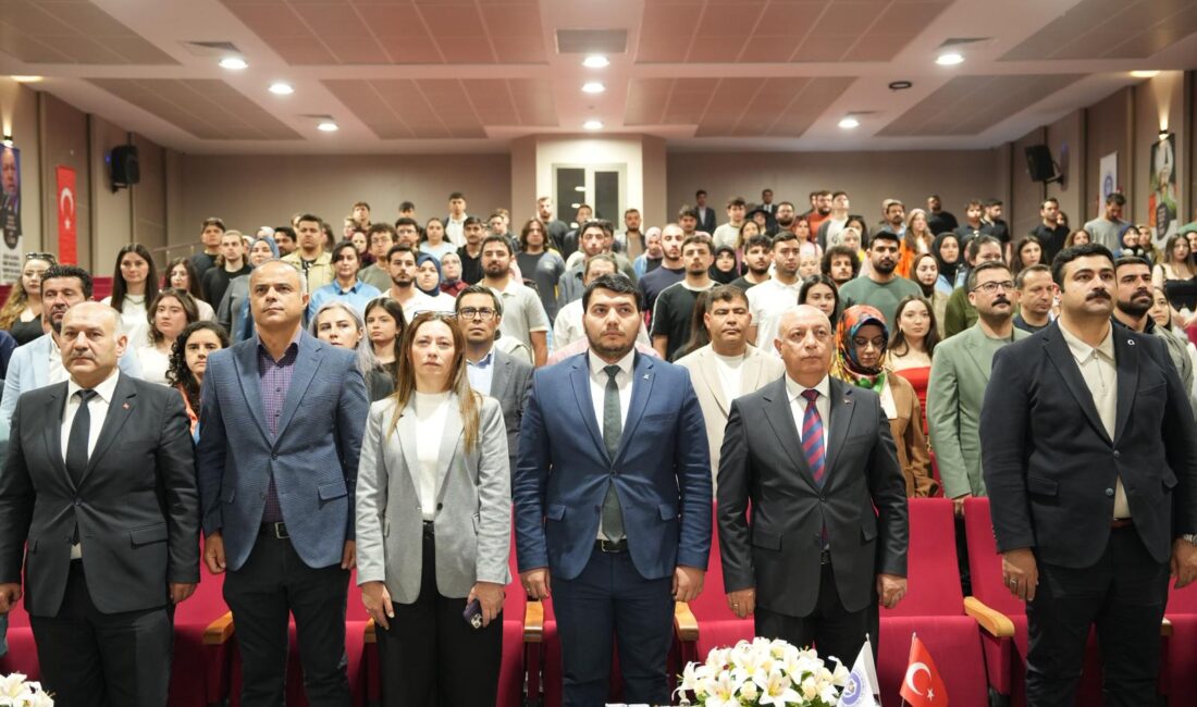 Kahramanmaraş İstiklal Üniversitesi (KİÜ) Rektörü Prof. Dr. İsmail Bakan, TÜGVA