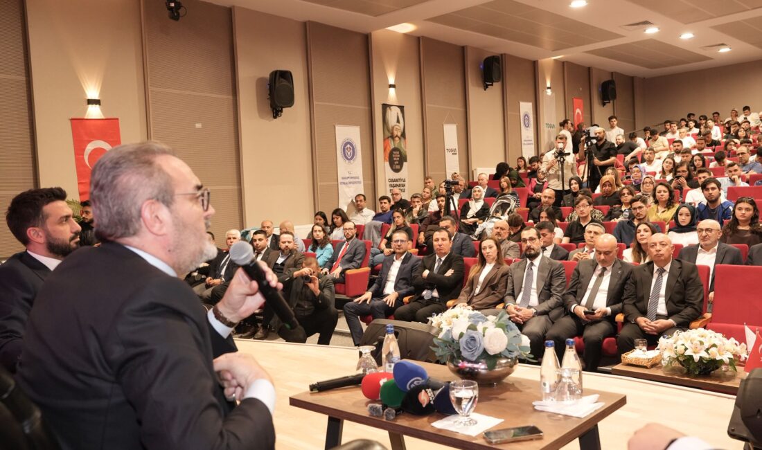 Kahramanmaraş İstiklal Üniversitesi (KİÜ), Türkiye Gençlik Vakfı (TÜGVA) tarafından düzenlenen