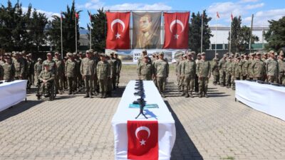 Kahramanmaraş’ta Engelliler Haftası etkinlikleri kapsamında düzenlenen Temsili Askerlik Töreni, bu