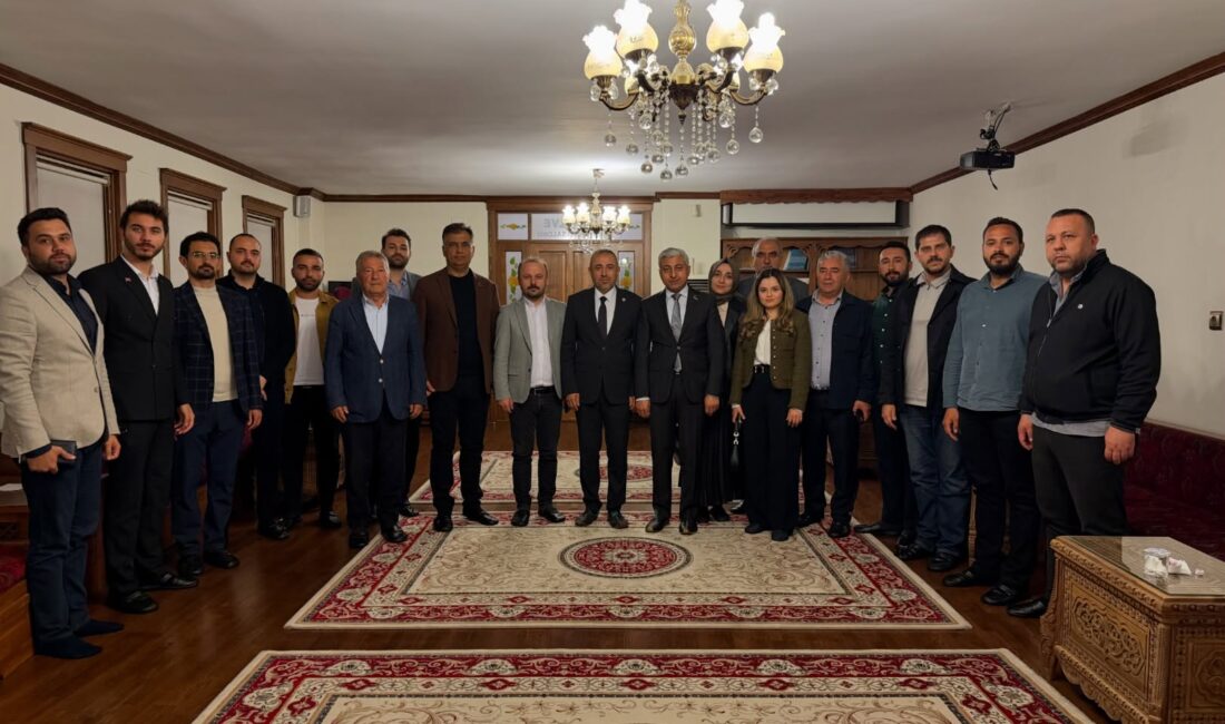AK Parti Kahramanmaraş Milletvekili İrfan Karatutlu, MÜSİAD Kahramanmaraş Şubesi’ni ziyaret