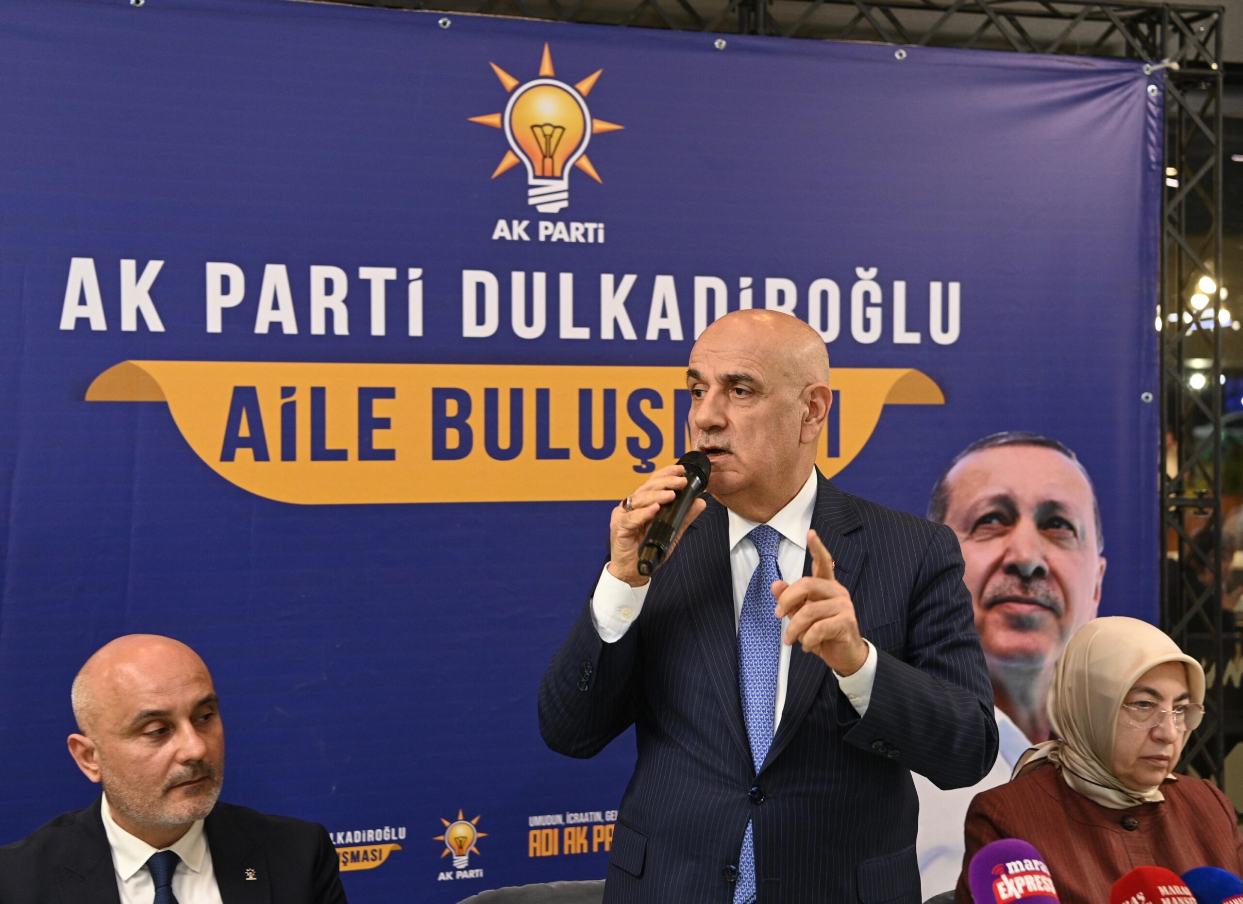AK Parti Dulkadiroğlu Teşkilatı Tek Yürek Oldu! “Aile Buluşması”na Yoğun Katılım 8 701003635 18467552548098238 4277226972256659530 n scaled