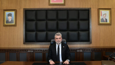 Büyükşehir Belediye Başkanı Fırat Görgel, Kurban Bayramı dolayısıyla yayımladığı kutlama