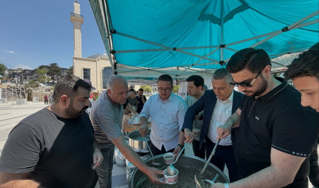 MÜSİAD Kahramanmaraş Şubesi tarafından Muharrem ayı dolayısıyla düzenlenen aşure programı,
