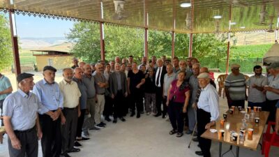 CHP Kahramanmaraş Milletvekili Ali Öztunç, Türkoğlu ilçesine bağlı Cennetpınar Mahallesi'nde