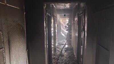 Kahramanmaraş’ın Pazarcık ilçesinde, TOKİ konutlarında çıkan yangın mahalle sakinlerine korku