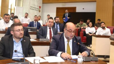 Dulkadiroğlu Belediye Başkanı Mehmet Akpınar, Kahramanmaraş Büyükşehir Belediye Meclisi'nde yaptığı
