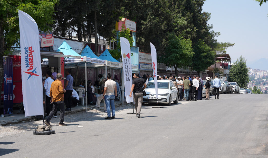 Büyükşehir Belediyesi, LGS günü öğrencilerin sınav merkezlerine ulaşımını ücretsiz toplu