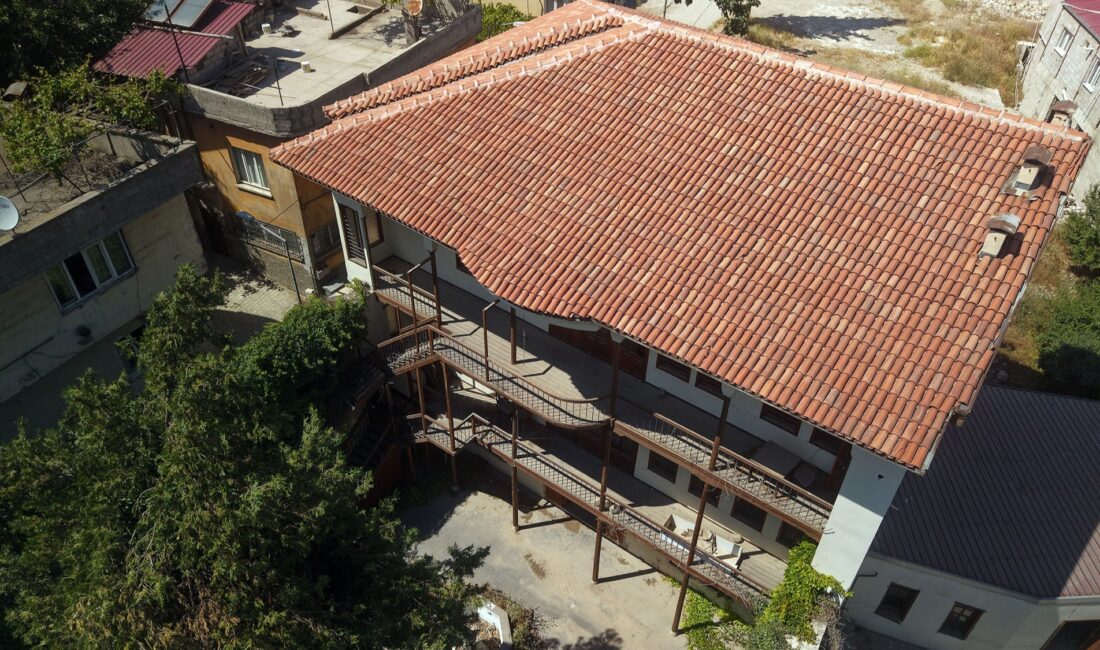 Büyükşehir Belediyesi, Dulkadiroğlu Kayabaşı Mahallesi’nde yer alan Tarihi Kocabaş Konağı’nı