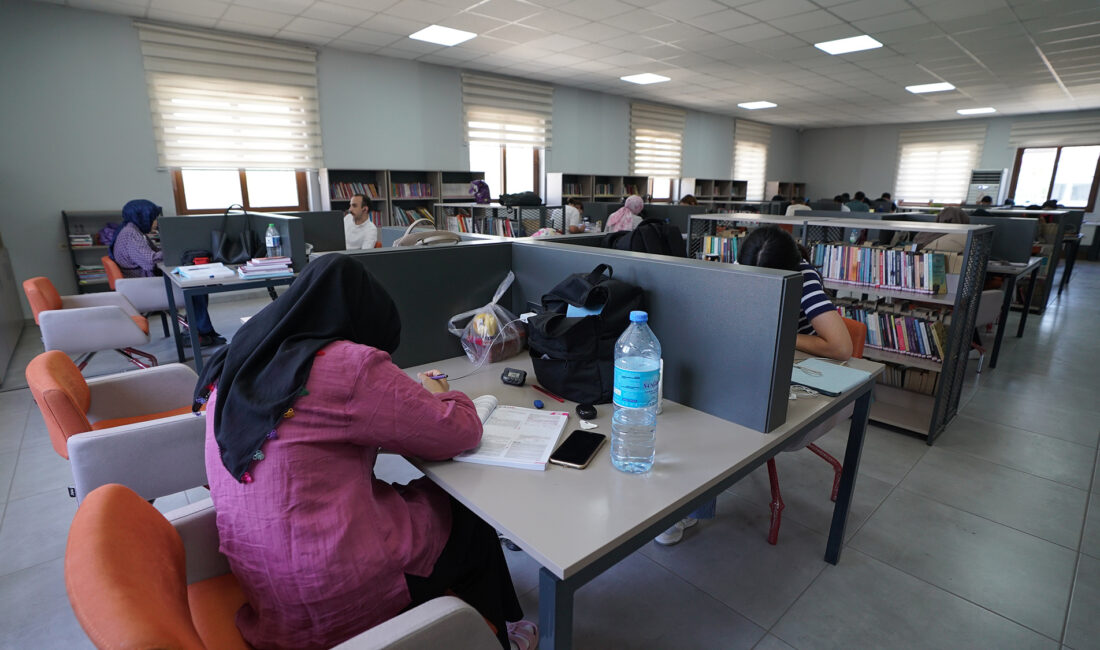 Büyükşehir Belediyesi, YKS ve LGS sınavlarına hazırlanan gençlere yönelik eğitim
