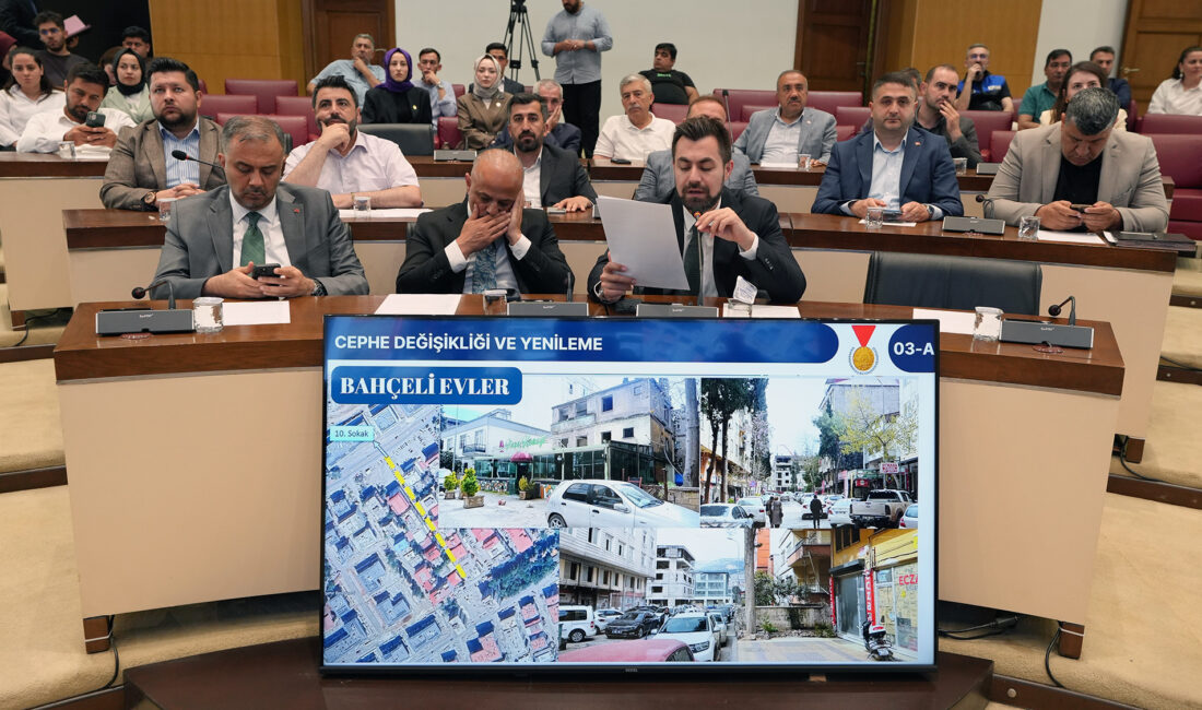 Büyükşehir Belediyesi Haziran ayı Olağan Meclis Toplantısı gerçekleştirildi. Başkan Vekili
