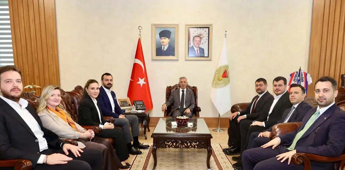 Kahramanmaraş Sanayici ve İş İnsanları Derneği (KASİAD) yönetimi, yeni dönem