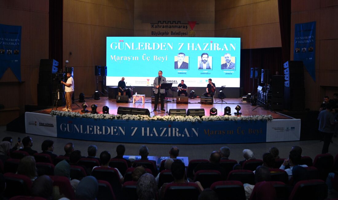 Şehrin ve Türk edebiyatının önemli isimlerinden Cahit Zarifoğlu, Abdurrahim Karakoç