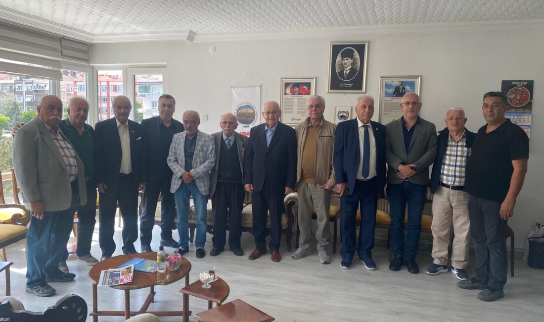 Ankara Kahramanmaraş Dernekleri Federasyonu, Kurban Bayramı dolayısıyla federasyon merkezinde hemşerileriyle