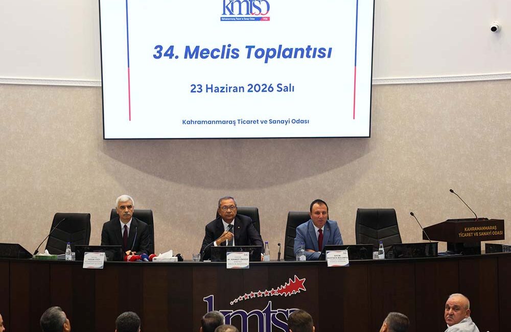 Kahramanmaraş Ticaret ve Sanayi Odası’nın (KMTSO) 34. Meclis Toplantısı’nda konuşan